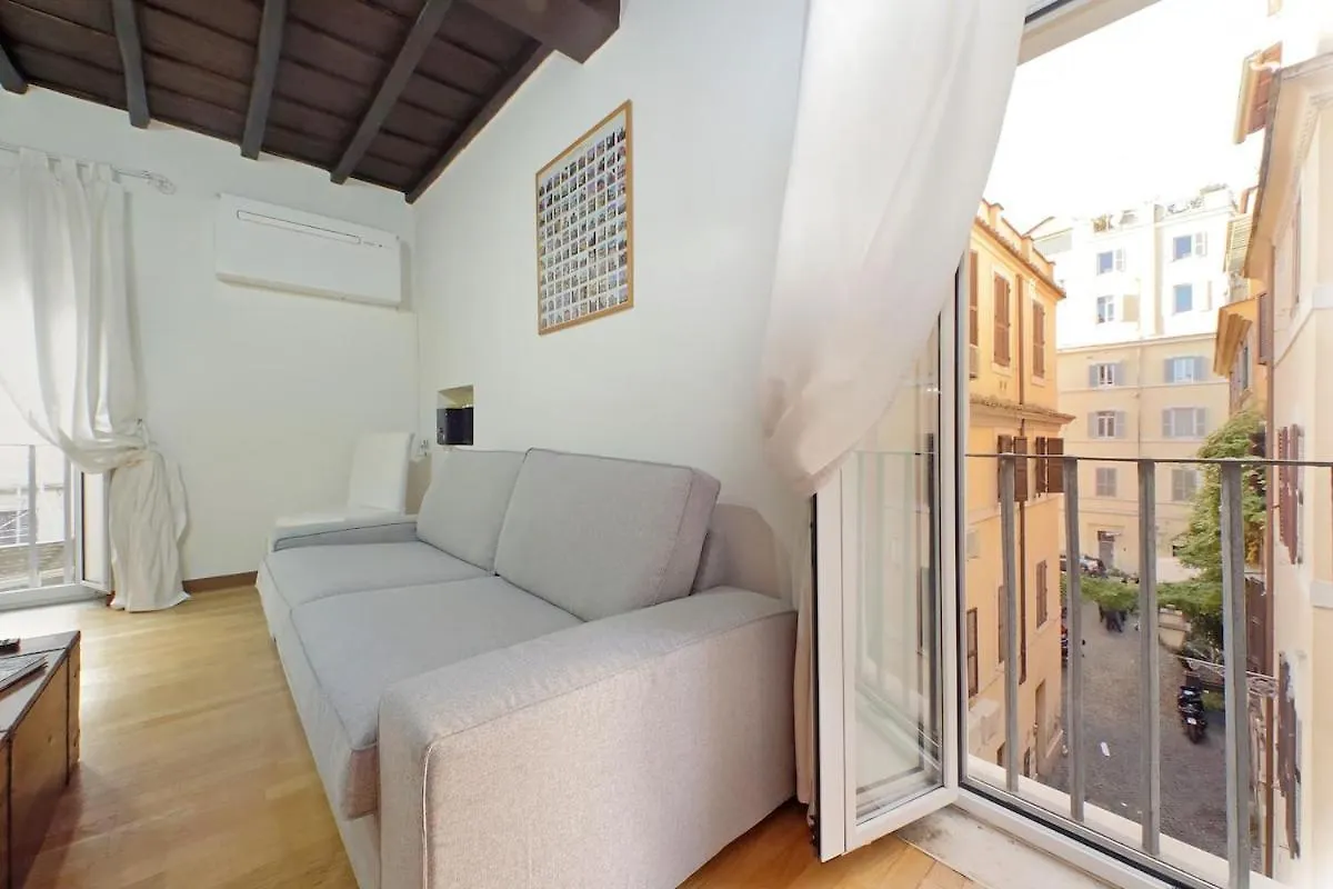 Colosseum Apartment Renovated Via Frangipane Roma Italia