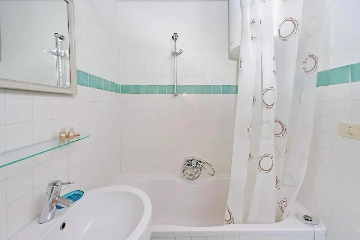 Colosseum Apartment Renovated Via Frangipane Rome 0*,  Italy